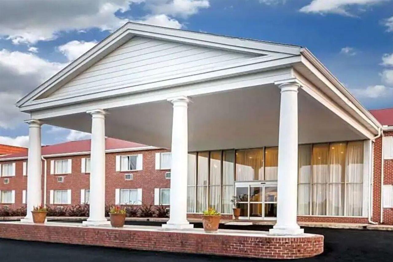 Americas Best Value Inn Phenix City Extérieur photo