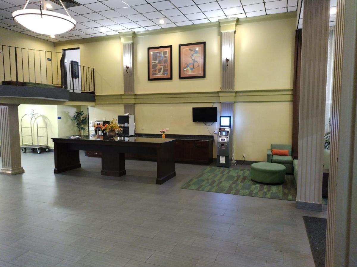 Americas Best Value Inn Phenix City Extérieur photo
