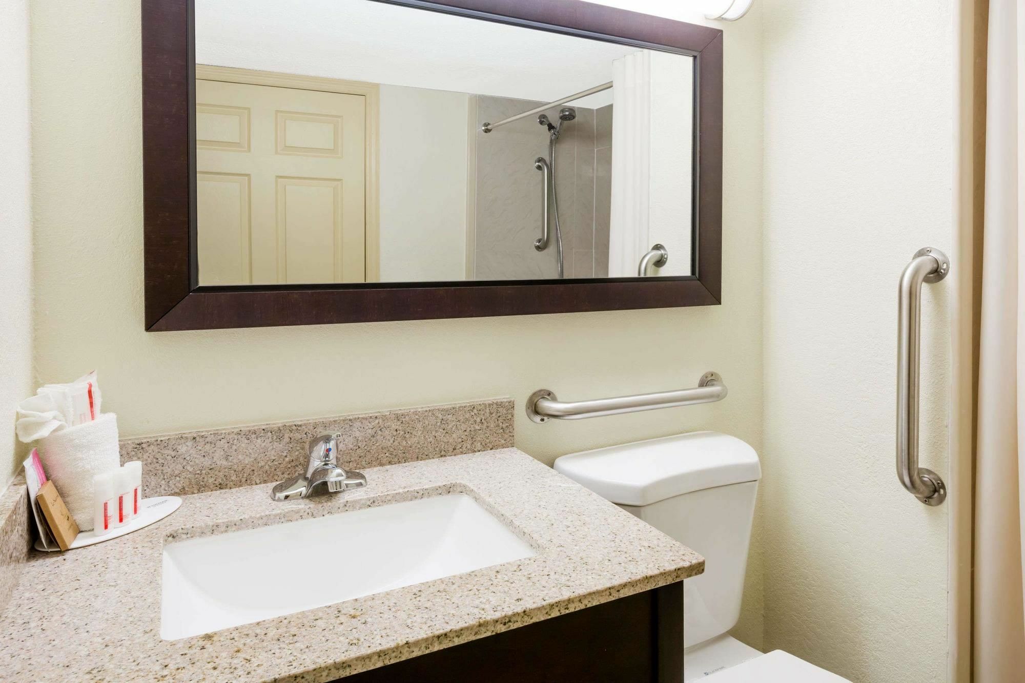 Americas Best Value Inn Phenix City Extérieur photo