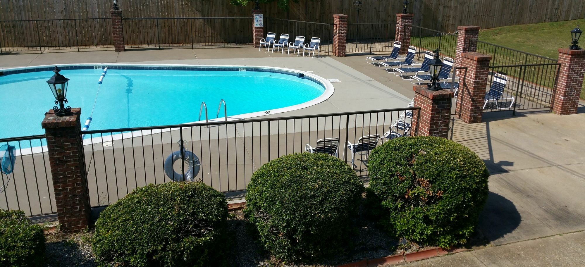 Americas Best Value Inn Phenix City Extérieur photo